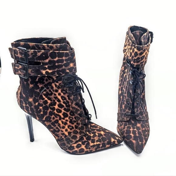Guess Bossi Pointed Boots - Picture 4 of 8